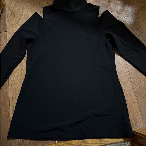 Boston Proper Black Long Sleeve Cold Shoulder Turtleneck Top M - Picture 2 of 9